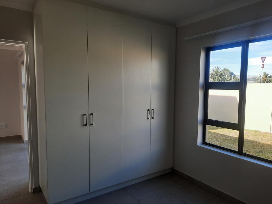 To Let 2 Bedroom Property for Rent in Stellendale Western Cape